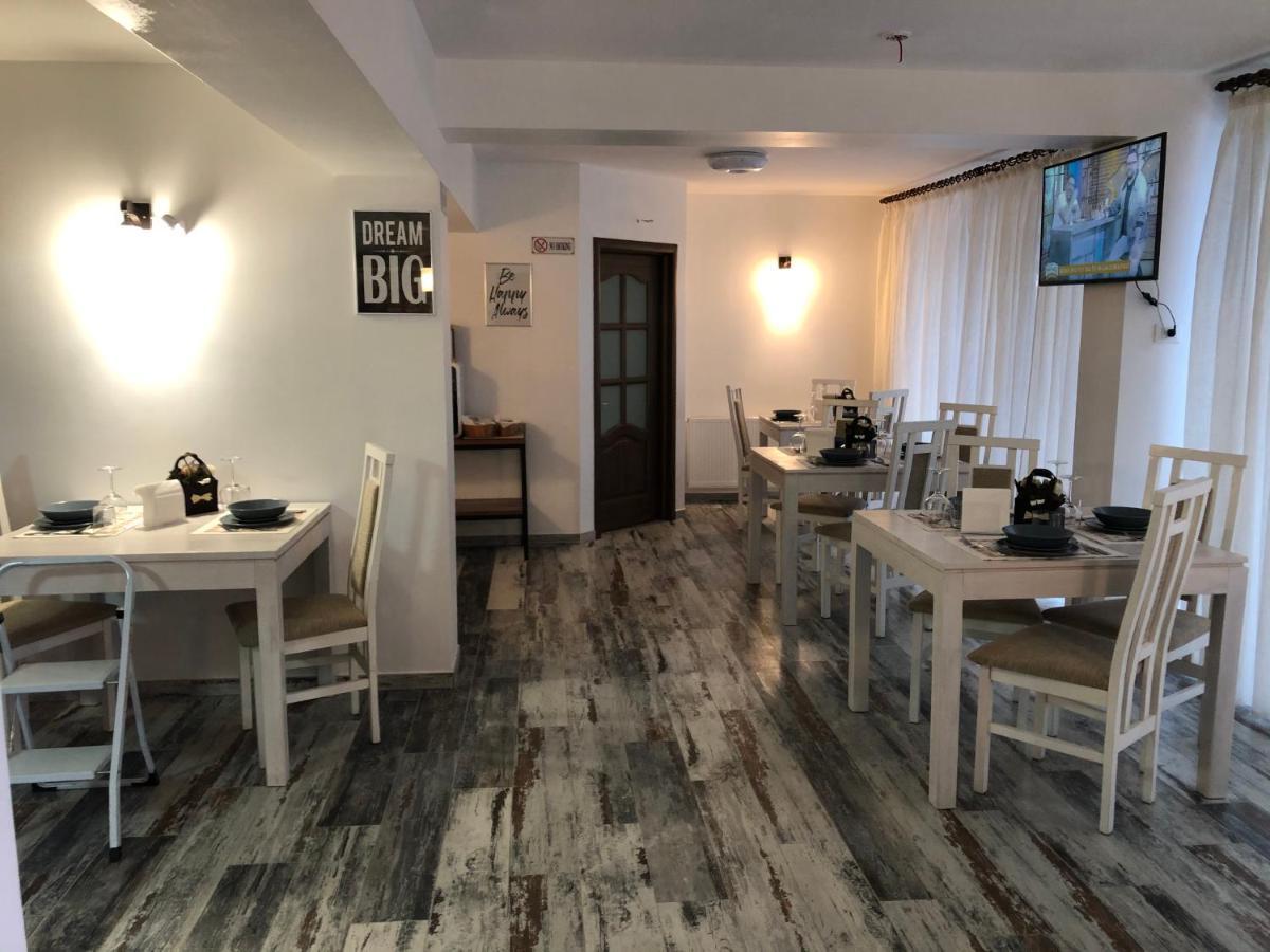 Vila Loft Cube Sinaia Kültér fotó