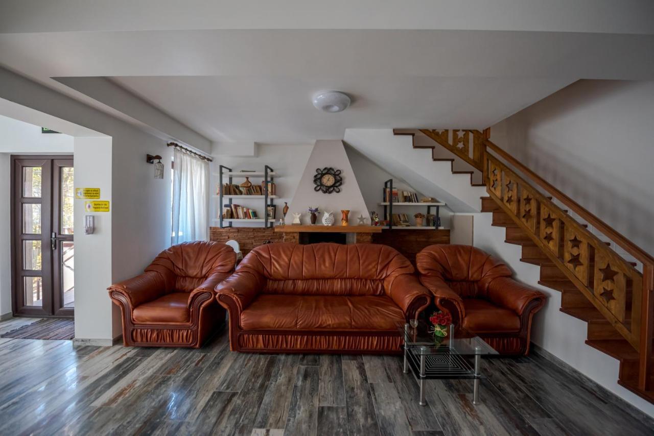 Vila Loft Cube Sinaia Kültér fotó